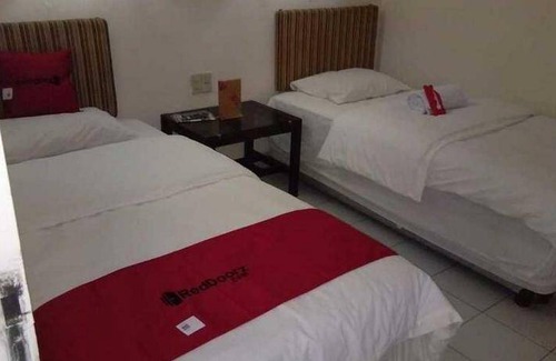 Baturaden Hotel | 16 m² Hotel ∙ 3 guests