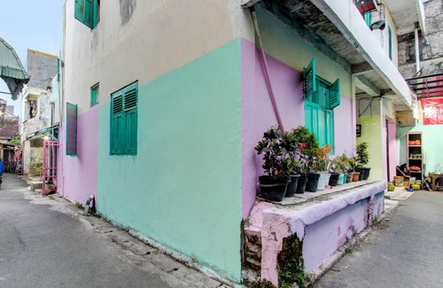 Semarang Hotel | 16 m² Hotel ∙ 2 guests