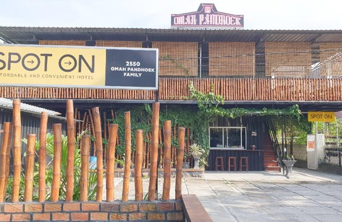 Nganjuk Hotel | 16 m² Hotel ∙ 2 guests