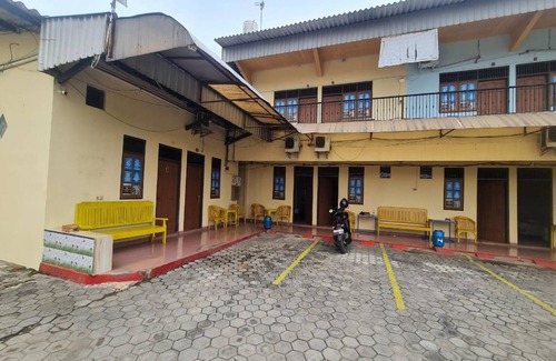 Pekalongan Hotel | 16 m² Hotel ∙ 3 guests