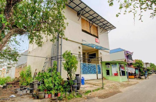 Kediri Hotel | 160 m² Hotel ∙ 2 guests