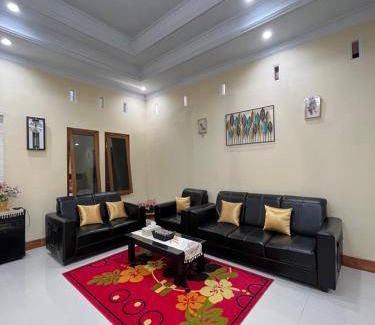 Banguntapan House | 160 m² House ∙ 1 bedroom ∙ 6 guests