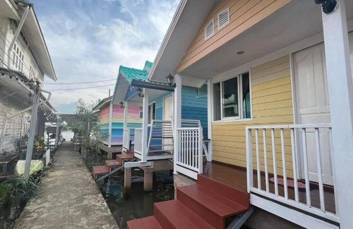 Amphawa Bed & Breakfast | 17 m² Bed and breakfast ∙ 2 guests