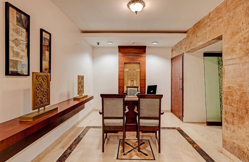Egmore Hotel | 17 m² Hotel ∙ 2 guests