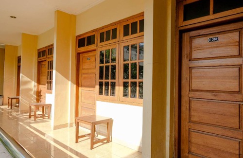 Madiun Hotel | 17 m² Hotel ∙ 3 guests
