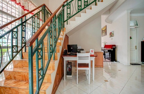 Cipanas Bed & Breakfast | 18 m² Bed and breakfast ∙ 4 guests