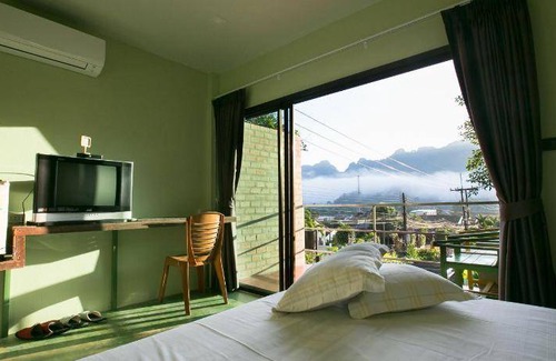 Tham Nam Phut Bed & Breakfast | 18 m² Bed and breakfast ∙ 3 guests
