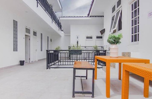 Bangka Hotel | 18 m² Hotel ∙ 10 guests