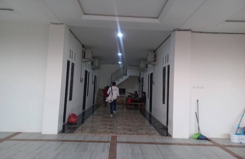 Purwokerto Hotel | 18 m² Hotel ∙ 2 guests