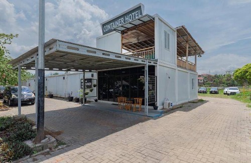 Garut Hotel | 18 m² Hotel ∙ 2 guests