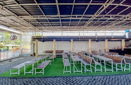 Nganjuk Hotel | 18 m² Hotel ∙ 2 guests