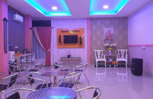 Kupang Hotel | 18 m² Hotel ∙ 2 guests