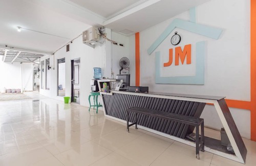 Karawang Hotel | 18 m² Hotel ∙ 3 guests