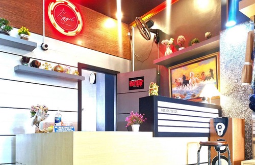 Blitar Hotel | 18 m² Hotel ∙ 4 guests