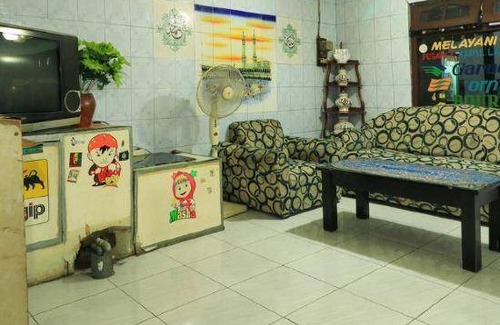 Bungurasih Hotel | 18 m² Hotel ∙ 4 guests