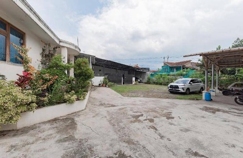Garut Hotel | 18 m² Hotel ∙ 6 guests