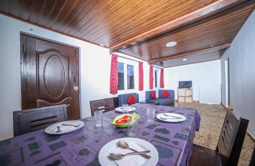 Kotagiri House | 1800 m² Bungalow ∙ 3 bedrooms ∙ 15 guests