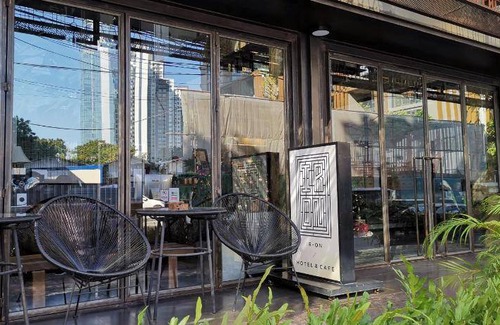 Khlong Tan Apartment | 186 m² Apartment ∙ 3 bedrooms ∙ 8 guests