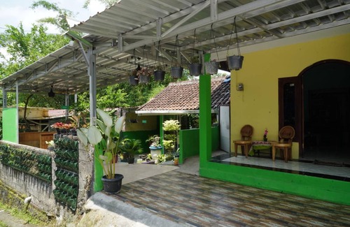 Prambanan Apartment | 20 m² Apartment ∙ 3 bedrooms ∙ 4 guests