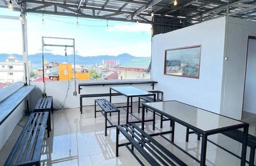 Ambon Bed & Breakfast | 20 m² Bed and breakfast ∙ 3 guests