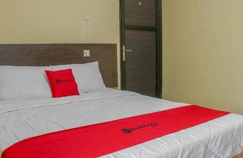 Cikampek Bed & Breakfast | 20 m² Bed and breakfast ∙ 3 guests