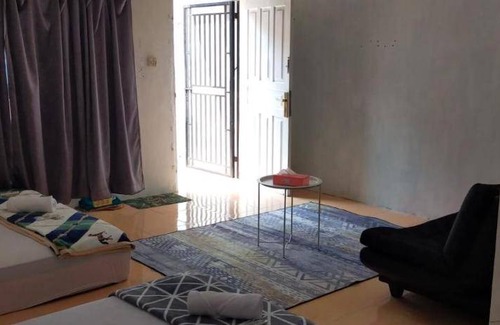 Padang Bed & Breakfast | 20 m² Bed and breakfast ∙ 1 bedroom ∙ 7 guests
