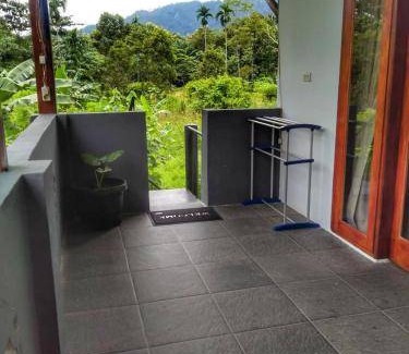 Bohorok Bed & Breakfast | 20 m² Bed and breakfast ∙ 3 guests