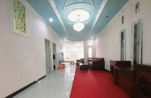 Dieng Hotel | 20 m² Hotel ∙ 10 guests
