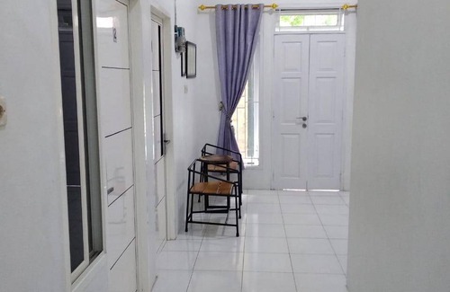 Jember Hotel | 20 m² Hotel ∙ 2 guests