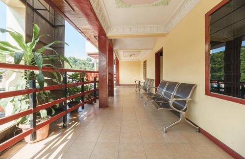 Parapat Hotel | 20 m² Hotel ∙ 4 guests