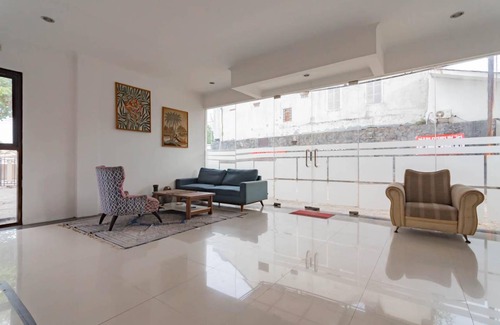 Pangandaran Hotel | 20 m² Hotel ∙ 5 guests
