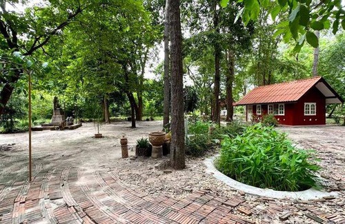 Thap Than House | 20 m² House ∙ 2 guests