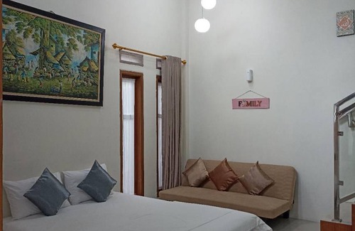 Pangandaran Villa | 20 m² Villa ∙ 5 bedrooms ∙ 15 guests