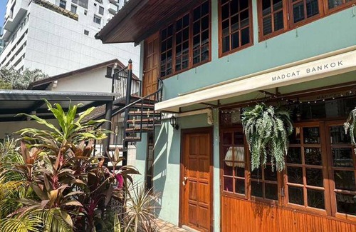 Khlong Tan Nuea Bed & Breakfast | 200 m² Bed and breakfast ∙ 7 bedrooms ∙ 15 guests