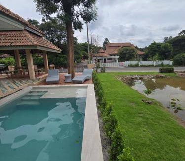 San Kamphaeng House | 200 m² House ∙ 2 bedrooms ∙ 7 guests