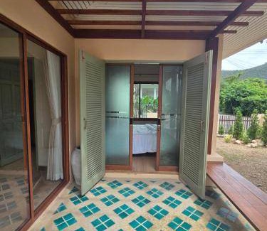 San Kamphaeng House | 200 m² House ∙ 2 bedrooms ∙ 7 guests