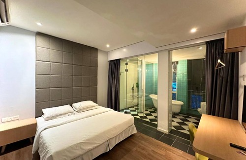 Taman Mount Austin Hotel | 21 m² Hotel ∙ 2 guests
