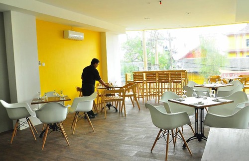 Banjarmasin Bed & Breakfast | 22 m² Bed and breakfast ∙ 2 bedrooms ∙ 10 guests