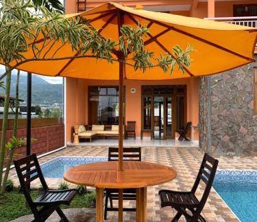 Sidomulyo Villa | 220 m² Villa ∙ 1 bedroom ∙ 15 guests
