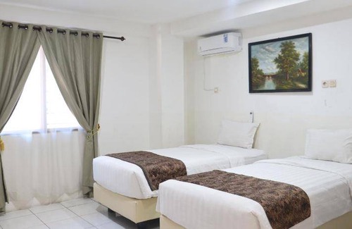 Jombang Hotel | 24 m² Hotel ∙ 10 guests