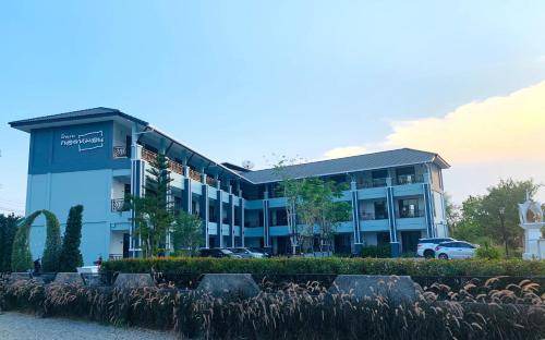 Nakhon Pathom Hotel | 24 m² Hotel ∙ 2 guests