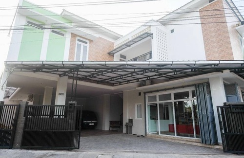 Surakarta Hotel | 24 m² Hotel ∙ 3 guests