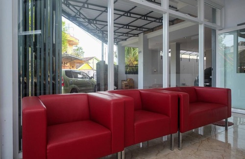 Surakarta Hotel | 24 m² Hotel ∙ 3 guests