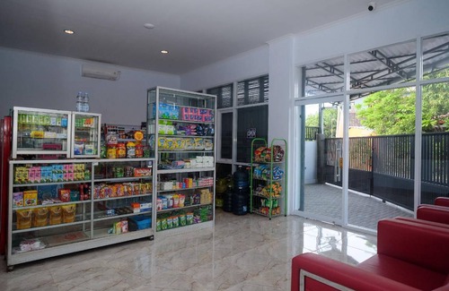 Surakarta Hotel | 24 m² Hotel ∙ 3 guests