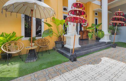 Bantul Bed & Breakfast | 25 m² Bed and breakfast ∙ 6 bedrooms ∙ 18 guests