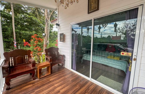 Amphawa Hotel | 25 m² Hotel ∙ 2 guests