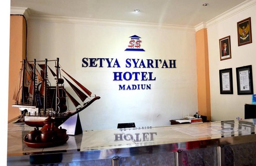 Madiun Hotel | 25 m² Hotel ∙ 2 guests
