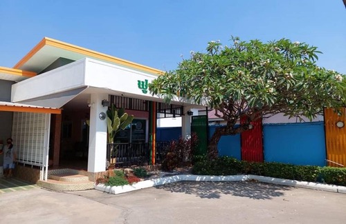 Udon Thani Hotel | 25 m² Hotel ∙ 2 guests