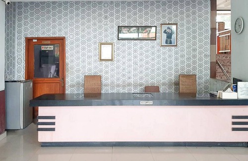Indramayu Hotel | 25 m² Hotel ∙ 3 guests