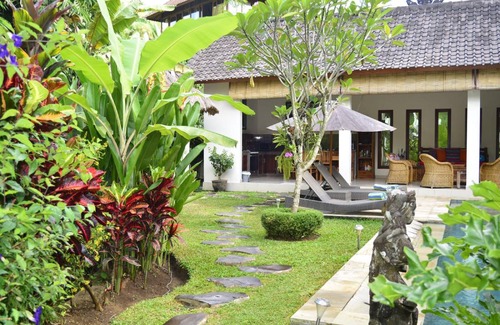 Penestanan Villa | 250 m² Villa ∙ 3 bedrooms ∙ 6 guests